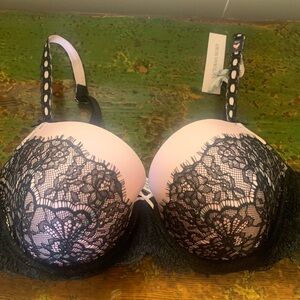 Victoria’s Secret 36D Dream Angel bra NWT